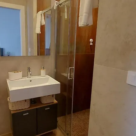 Pasubio 123 בארי