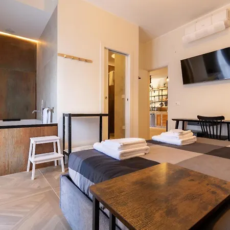 فندق مبيت وإفطار Pasubio 123 4*